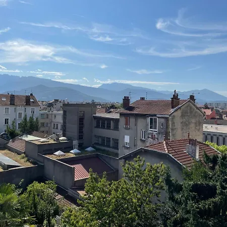 Apartment Cemoi, Vue Montagnes, Ecoquartier Bouchayer-viallet *